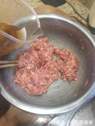 羊肉馅儿|做羊肉饺子,别放太多调料!这4样就够了!肉馅嫩滑好吃无膻味