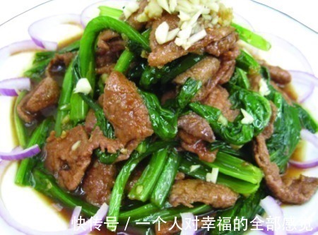 水分|不管在家炒什么肉,都别用淀粉来腌,记住这2点,肉嫩还香!