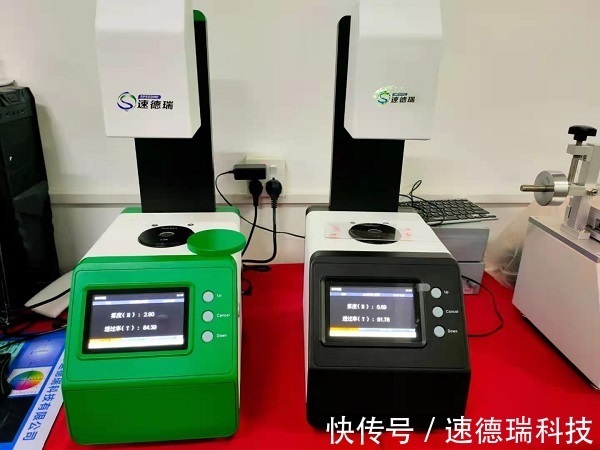 yy.vip易游-四月换电视闭眼冲！七年销冠王炸422海信小墨E5S系列直接封神