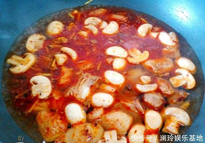  搭配|烧排骨，分享一个独门搭配，此3种一起烧，给孩子吃特别好