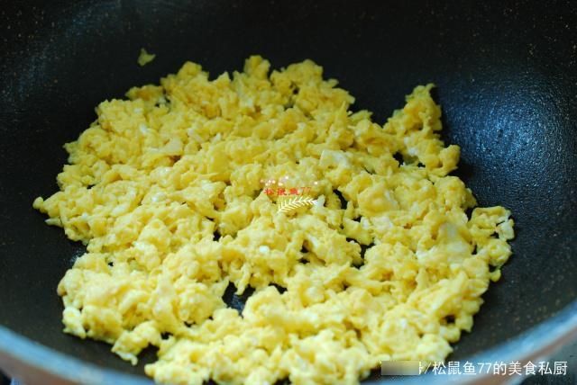 婆婆调素饺子馅有高招，味儿特鲜，肉馅没人吃，素馅全家抢