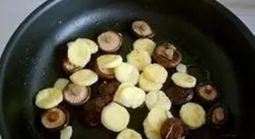 家的味道,就是这道菜,看着普通,总也吃不腻