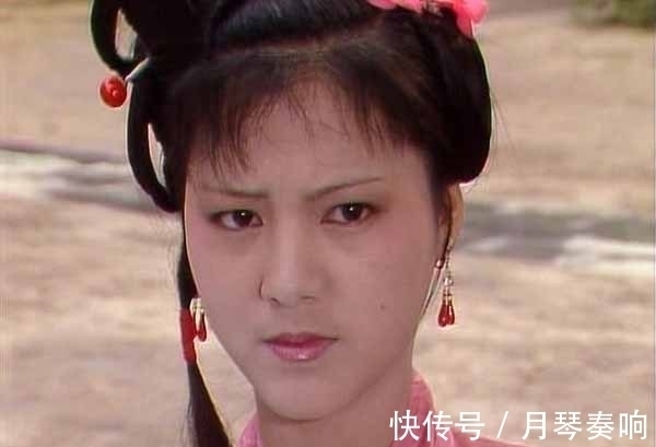 香菱@袭人受伤吐血,为何“争荣夸耀之心灰了一半”?她意识到了什么?