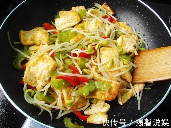 美味|端上桌馋得人口水直流的几道菜，鲜香美味，色泽诱人，快上一锅饭