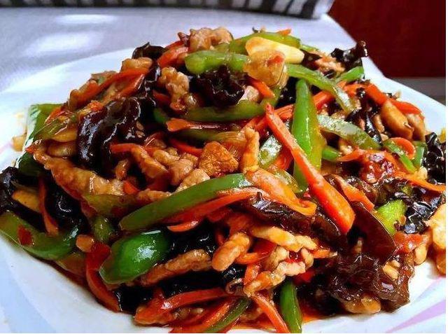 百吃不腻的几道家常菜,家里来客不用下馆子,朋友吃的津津有味