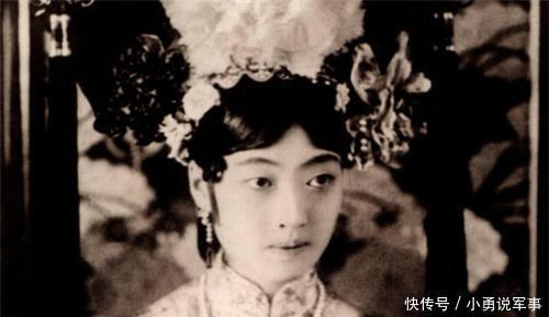 苏联|末代皇帝溥仪被苏联抓获，皇后婉容结局如何让人惋惜