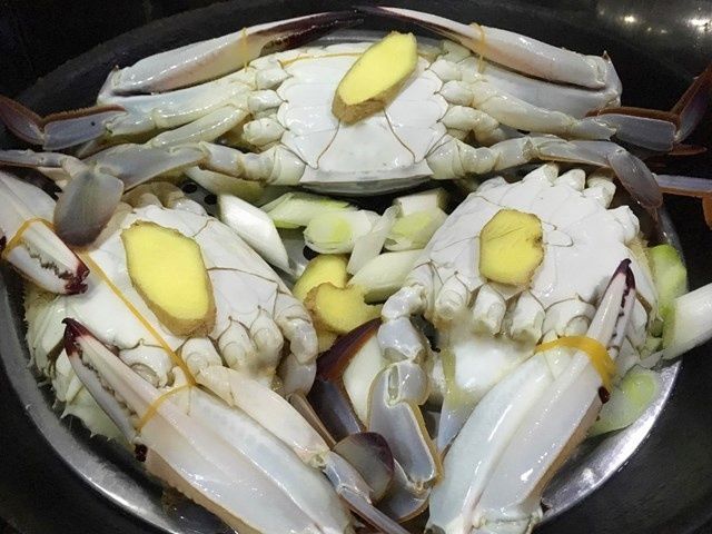 腥味|蒸螃蟹，用冷水还是用热水？蒸几分钟合适？大厨教你做，膏满蟹黄