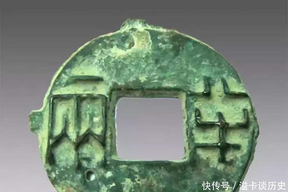 中国古代官吏的工资都是多少?