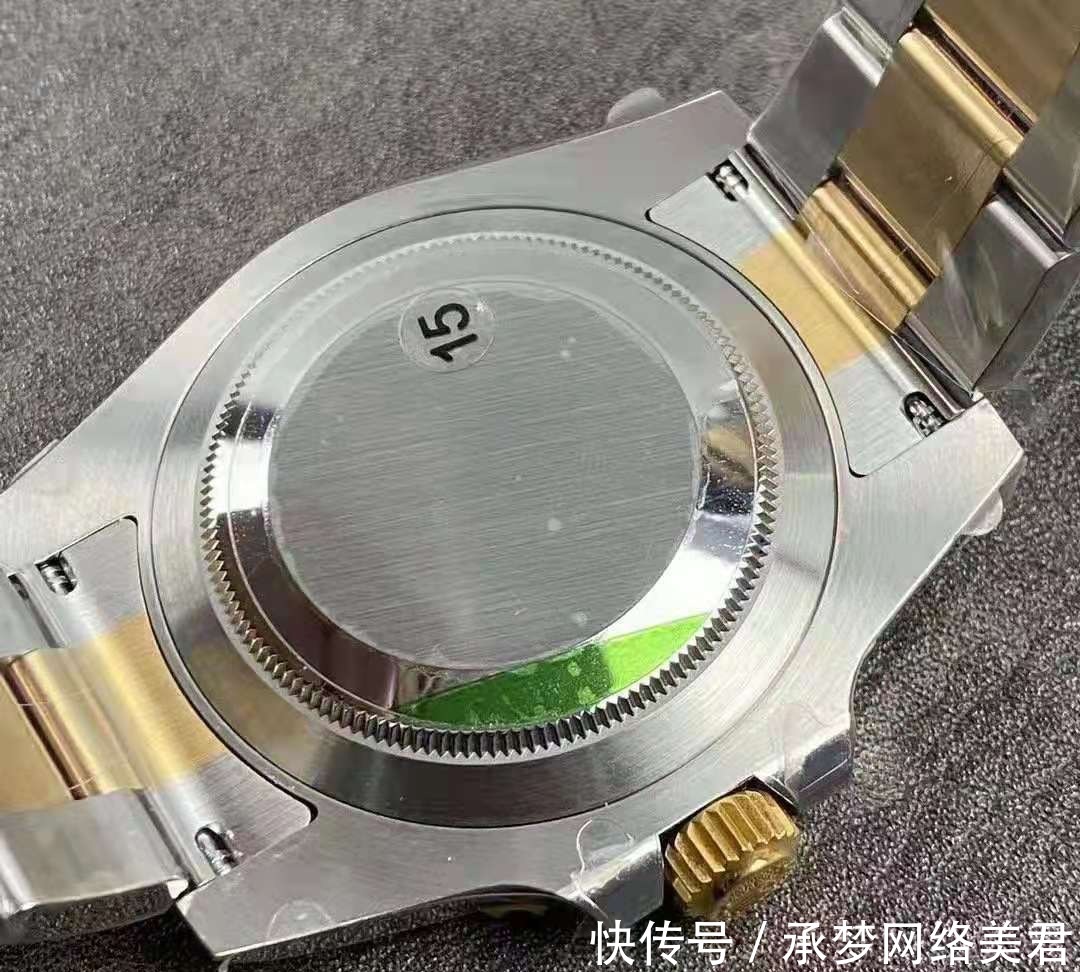 劳力士|劳力士间金黑水鬼，一款没有溢价的水鬼，你喜欢吗
