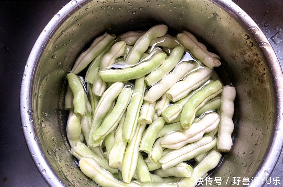 豆角最好吃的做法,耙烂入味,比肉还香,美味又下饭,一盘不够吃