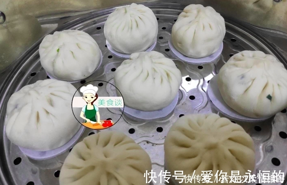 包子|秋天韭菜芹菜靠边站,此菜5毛钱1斤,蒸包子特美味,不放肉也很香