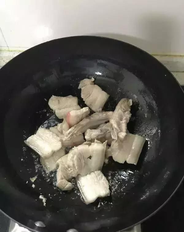 猪肉|无论炖什么肉，最“忌讳”的香料是它，用了会使肉变味，快收藏！