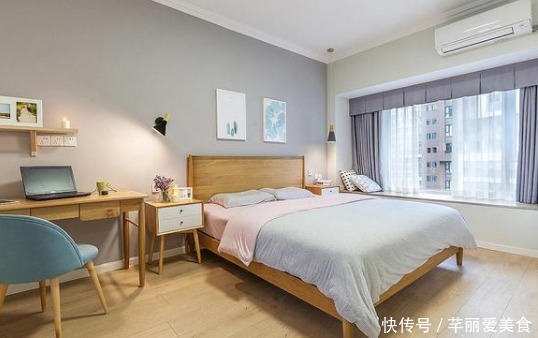 背景墙|她家148平米，进门就被玄关迷住，不做吊顶跟背景墙，阳台超漂亮