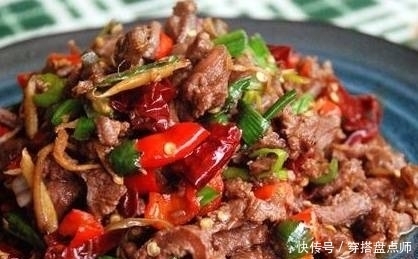 牛肉原|牛肉要炒得又嫩又好吃,不需要生粉,而是要掌握好这个特殊的步骤