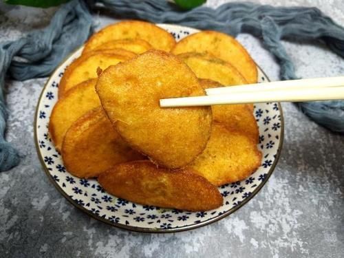 馒头片不要直接下锅炸,多加一步,焦黄酥脆不油腻,比炸油条还香