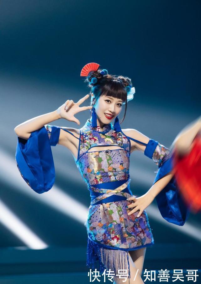 采访14个决赛姐姐后，才发现《乘风破浪的姐姐》原来没那么简单