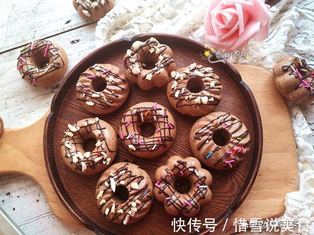 六一儿童节,在家给孩子做小零食,干净卫生无添加,孩子高兴地蹦