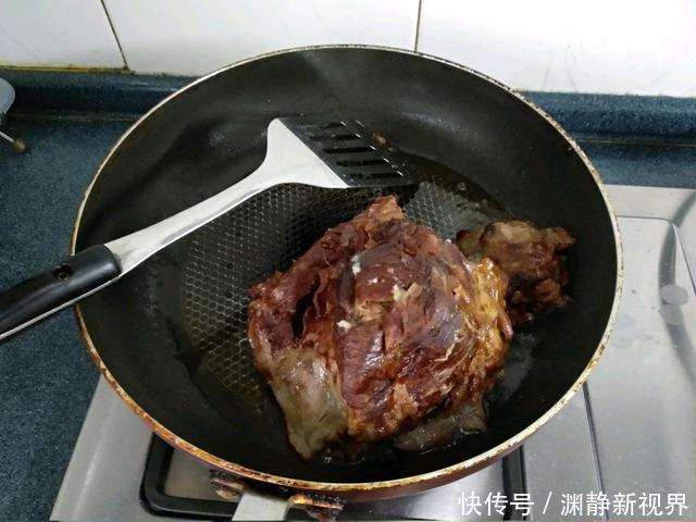 喜欢吃羊肉|烧羊肉的简单做法,在家也能轻松做出的美味,羊肉软烂无膻味