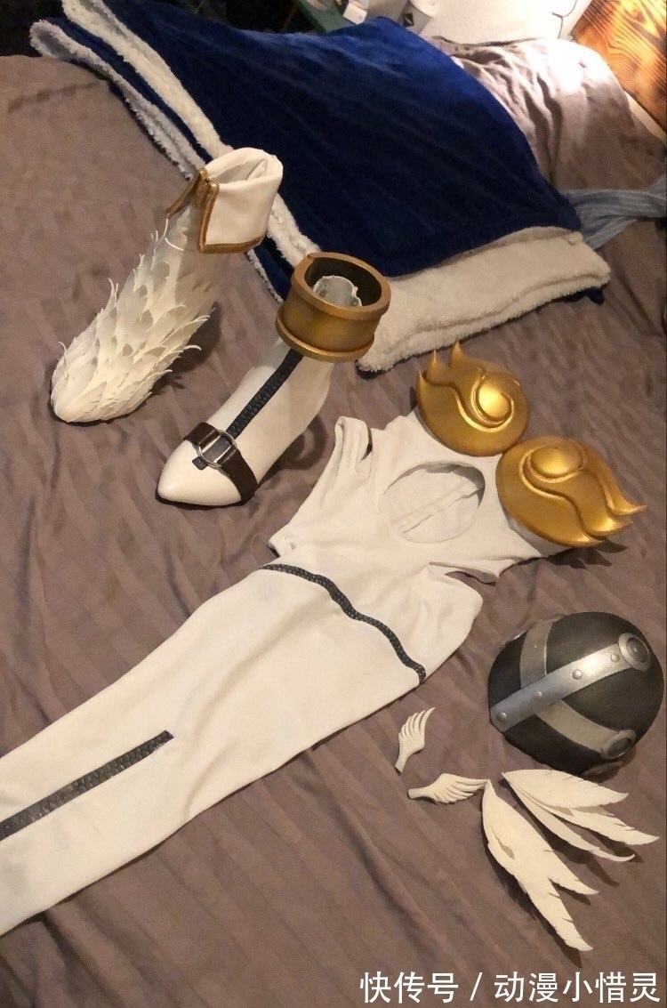 天女兽|外国网友手工缝制天女兽cos服,原以为是破布,没想到试穿惊艳