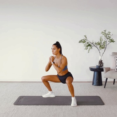 小姐姐|波兰九头身网红模特,蜂腰翘臀大长腿迷人,一举一动彰显女王气质