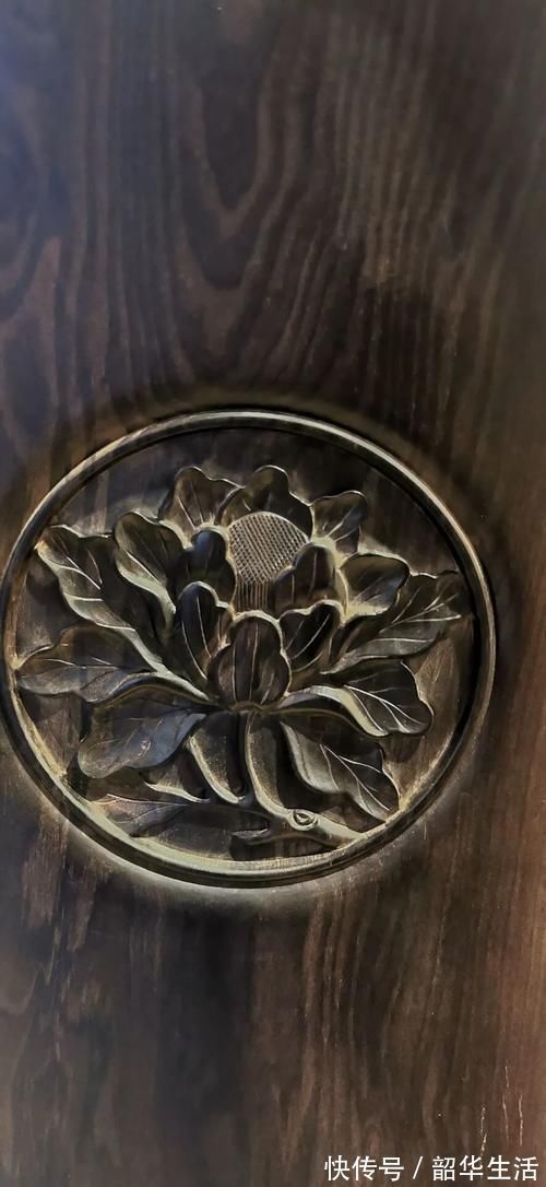 官帽椅|硬如钢铁般的一种木材，耗料大取材率低，得到市场认可