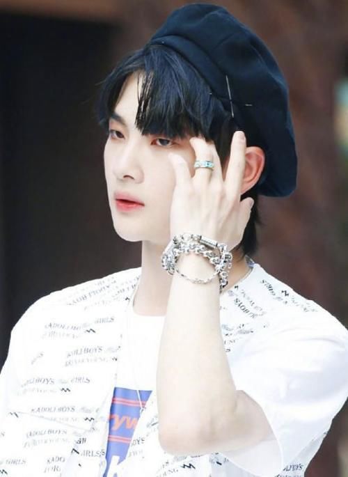 镜头|周震南《快本》镜头被剪掉，引发大量猜测，整顿饭圈已经初见成效