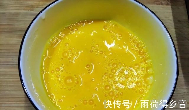 每天不知道吃什么这5道快手菜,开胃营养高,很适合小孩子吃!