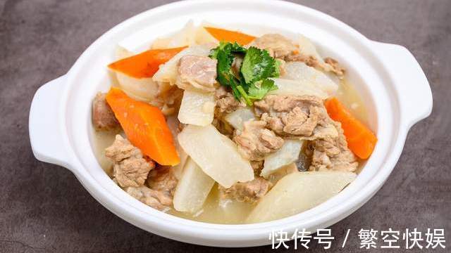 味美|炖羊肉必放的4味料，少一样都不行，汤鲜味美不油腻，没有膻腥味