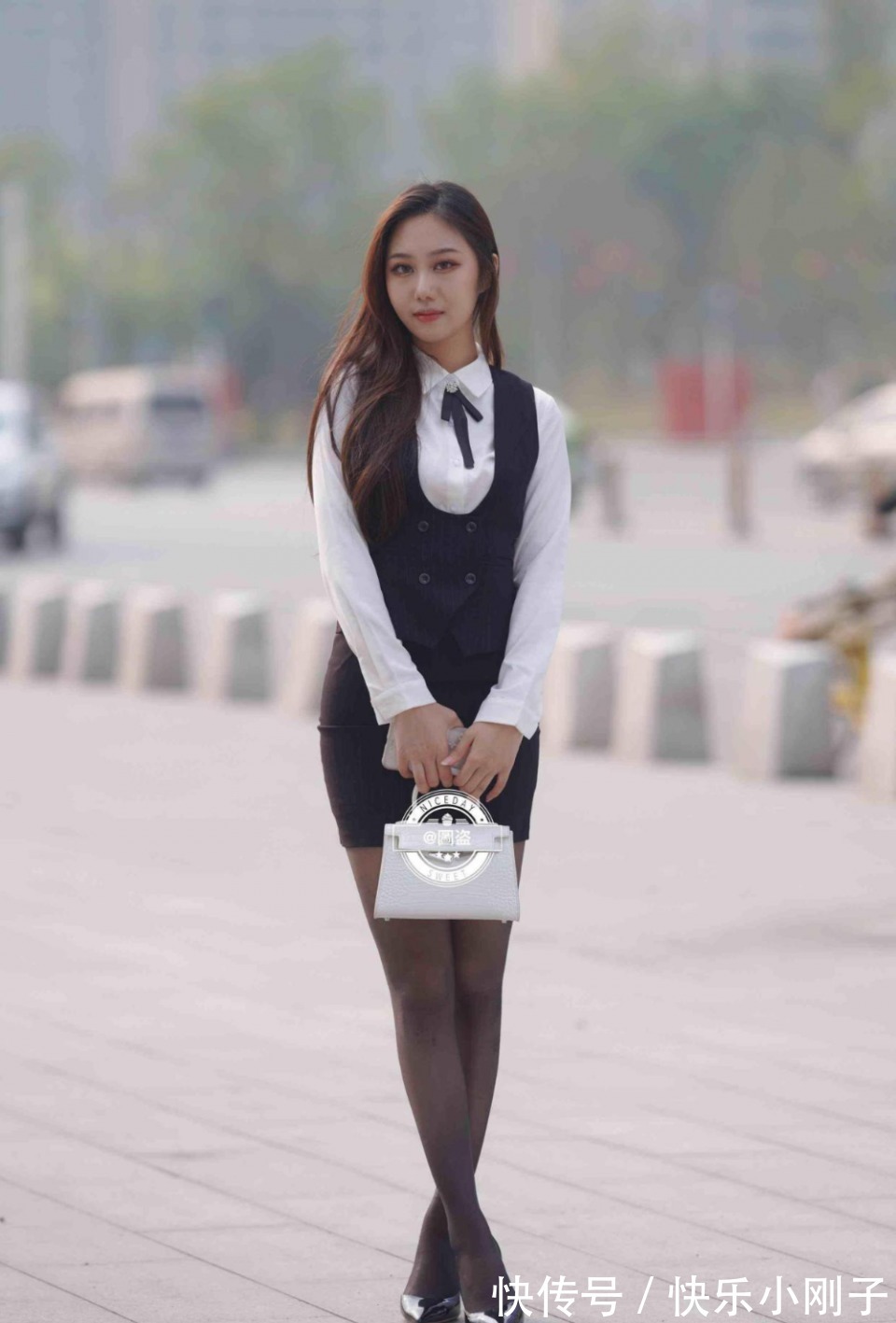 花边|搭配上连衣裙简直就是氧气美女，带来活力四射的感觉，快来看看
