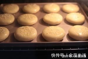 红豆酥饼|红豆酥饼这样做,免松弛,省时不破酥,成功率高,新手都能轻松搞定