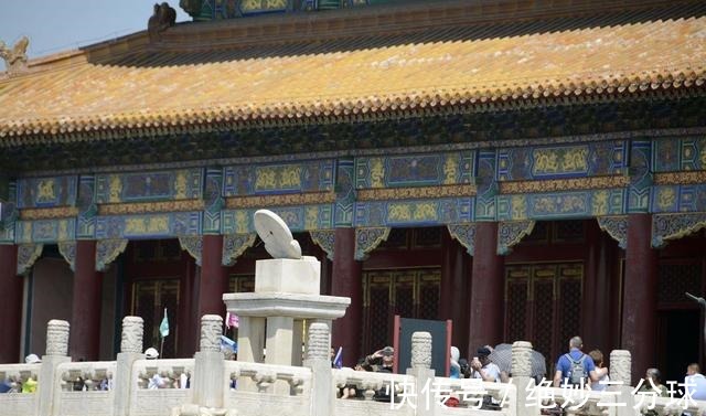 多功能 乾隆同款皇家御用陀飞轮手表,故宫联手小米有品打造,米粉牛!