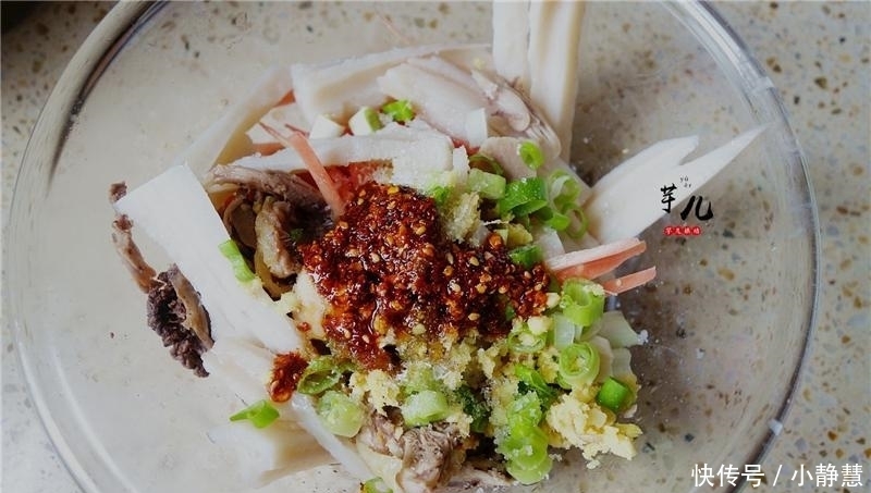 川味凉拌鸡最简单经典的做法,麻辣鲜香,好吃到爆,老公吃不够