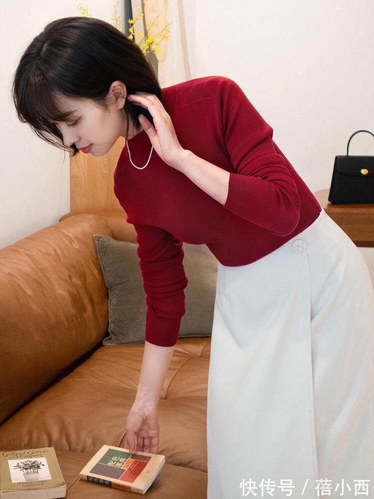 职场|女人一旦过了40岁,穿衣搭配要选“气质款”,大方高级又很优雅