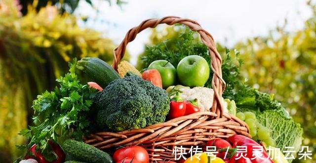 入冬后，我家就爱囤这4种食材，便宜好吃有营养，不怕冬天没菜吃！