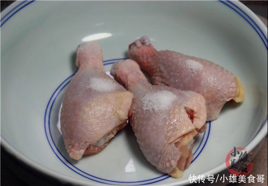黑胡椒粉|鸡腿这种做法火了，比炖的好吃，比油炸的健康，一大盘不够吃