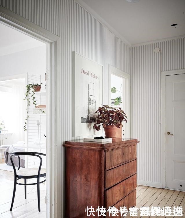 墙架|小户型越住越大学她家的66㎡小宅,贴心的一条动线!太好看了!