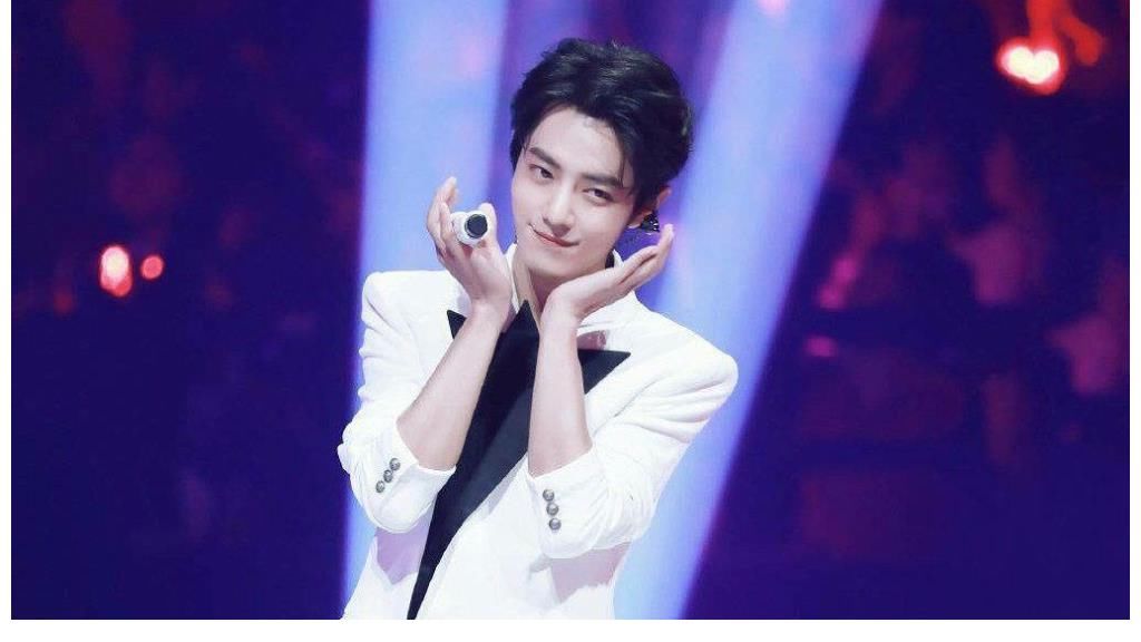 奇观|肖战再创数据奇观，艺人超话阅读量曝光，翻倍碾压还是首次见