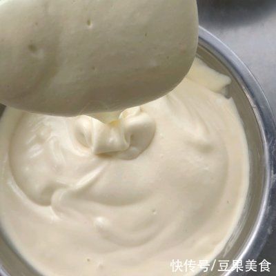 戚风蛋糕|这么好吃的糯米戚风蛋糕杯做法，现在知道还不晚