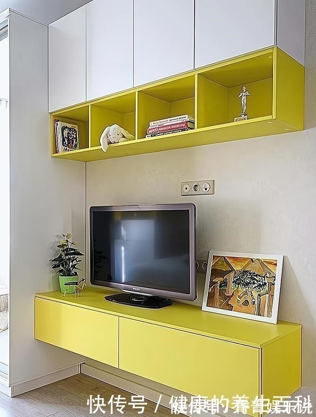 收纳|父女俩同住48㎡公寓,坚持“去客厅化”设计,全屋配色温馨舒适!