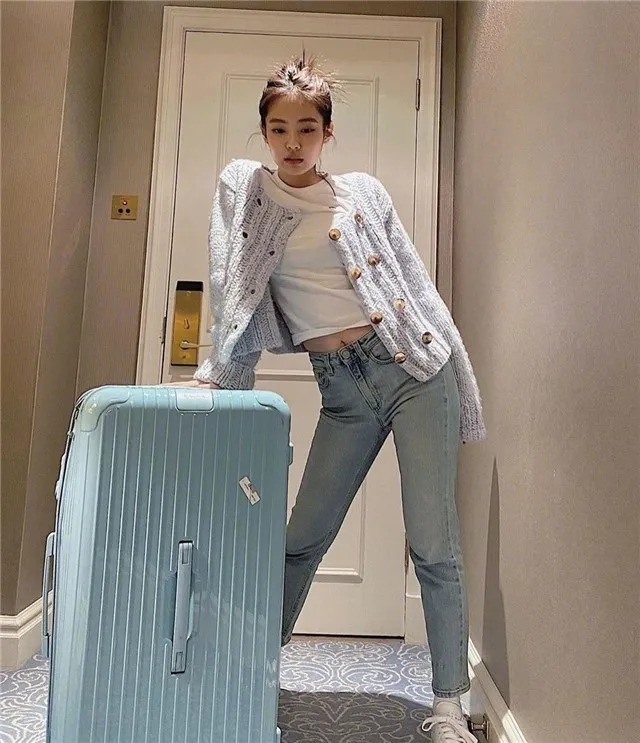 保暖 风衣已经过时了!今秋流行这4款时髦外套,走哪都是时尚达人!