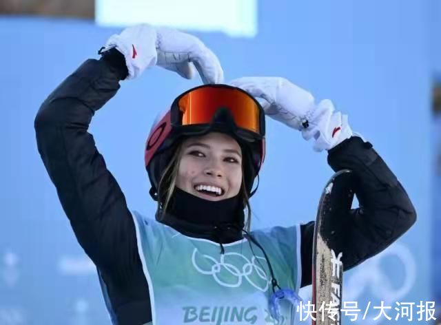 自由式滑雪|“人生最美好的两周”，谷爱凌总结冬奥之旅，她实现了哪些目标？