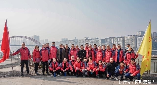 四川达州:冬至节蓬安三汇渠城三地游友联谊 挑战自我畅游渠江!