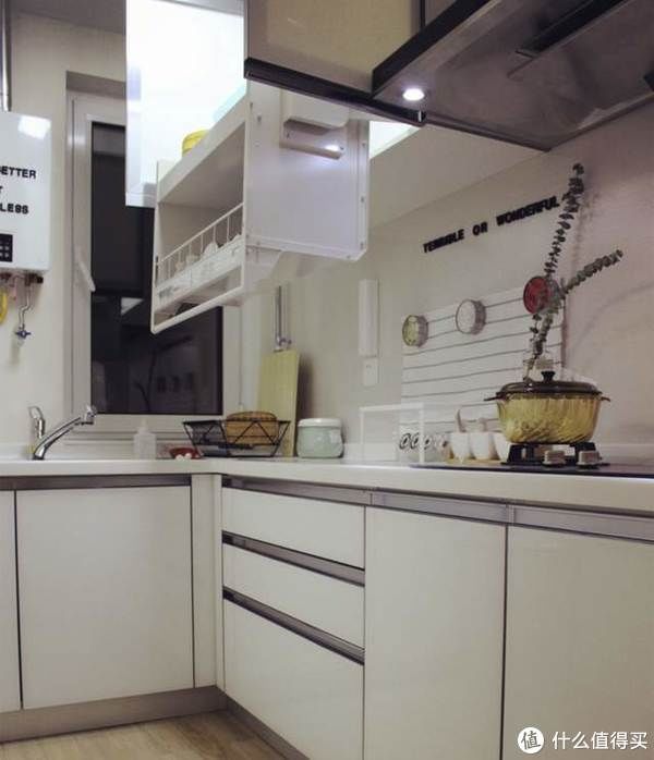 主妇|这些厨卫设计告诉我们：想要干净，离不开有远见的装修与收纳