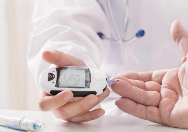 饮食习惯|糖尿病患者血糖监测不准确是怎回事?可能犯了6个错误