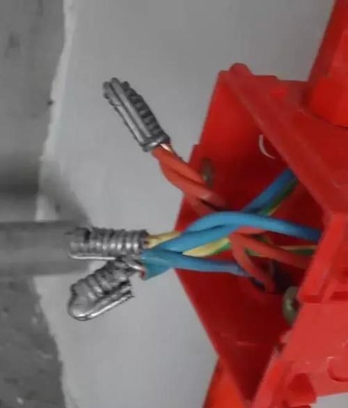 开槽|搞装修的老舅：掌握这份水电改造宝典，专业水电工也要敬你三分