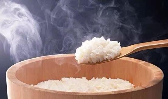 米饭|用它煮米饭,通便秘降三高,连皮肤都比之前好了!