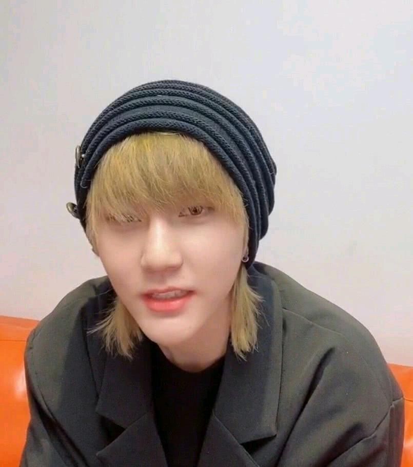 李权哲|乐华七子广播《线索2贾斯汀承认妹妹》，朱正廷称赞蔡徐坤