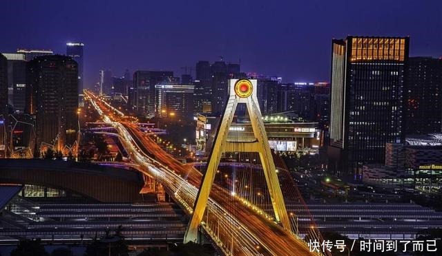 黄金|黄金面具、太阳神鸟……穿越三千年，去神秘的古蜀国探宝！