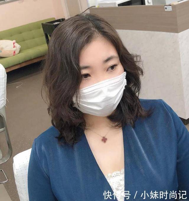 女人|50多岁的女人,尽量别剪“大妈头”,这几款短烫发值得尝试