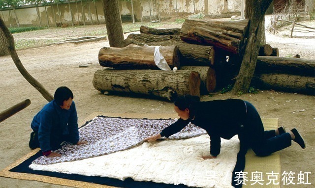 被子|80年代中国老照片:第一张是中国人的骄傲,最后一张勾起儿时回